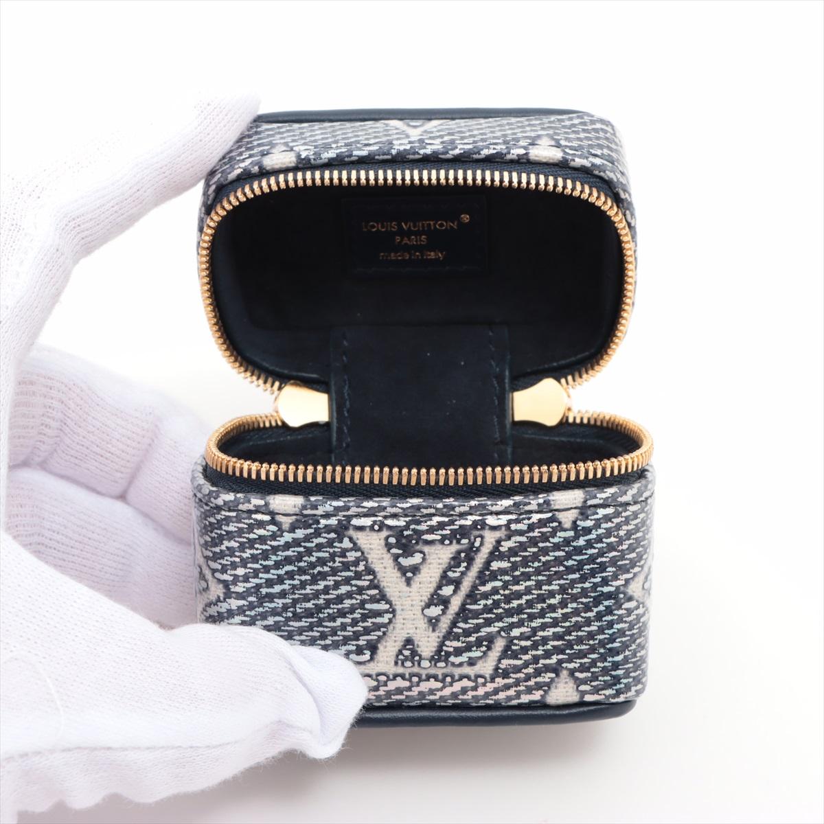 Louis Vuitton Monoglam Denim Micro Vanity Bag Charm Navy Blue In Good Condition For Sale In Humacao, PR