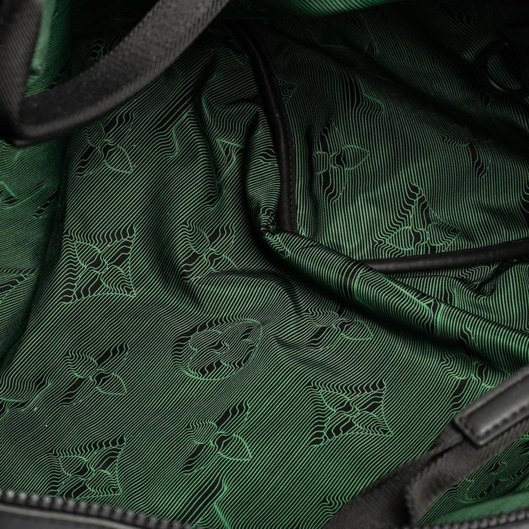 Louis Vuitton Black/Green 3D Nylon 2054 Reversible Keepall Bandouliere 50  Bag