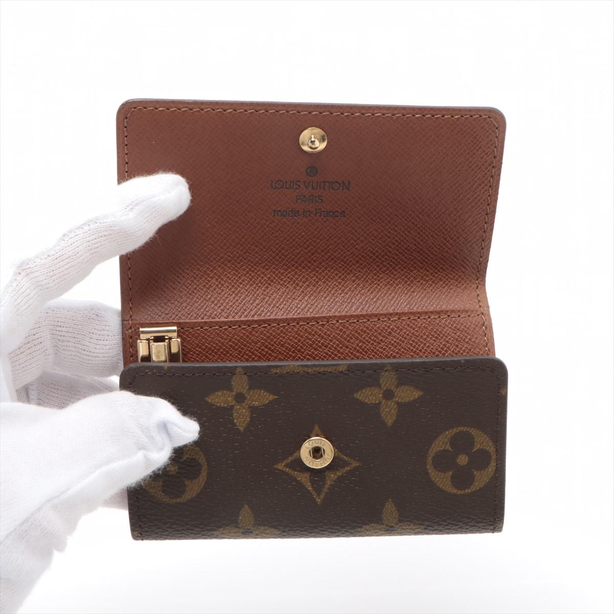 Louis Vuitton Monogram 6 Key Holder Brown In Good Condition In Humacao, PR