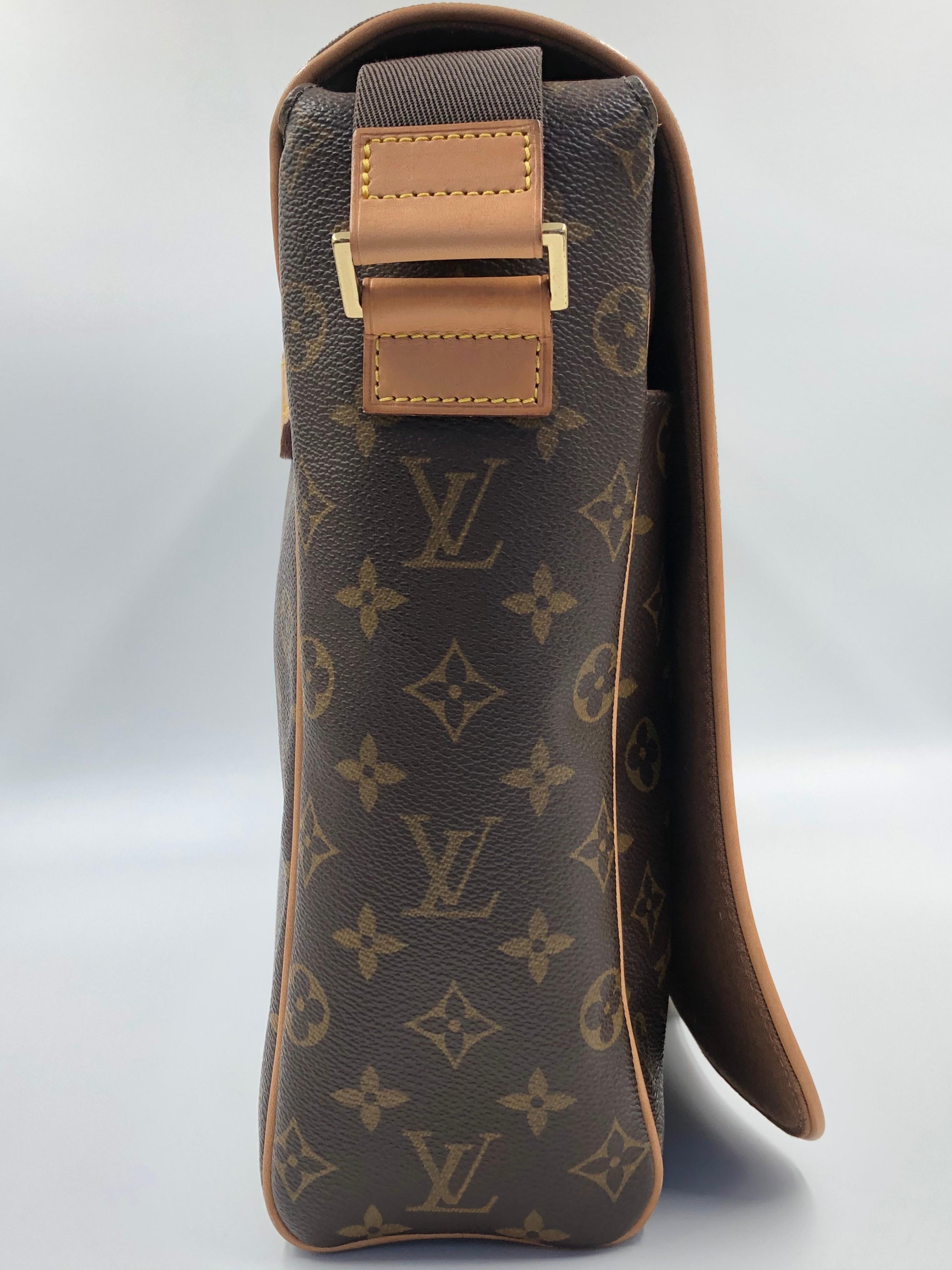 Women's or Men's Louis Vuitton Monogram Abbesses Messenger Cross Body Bag