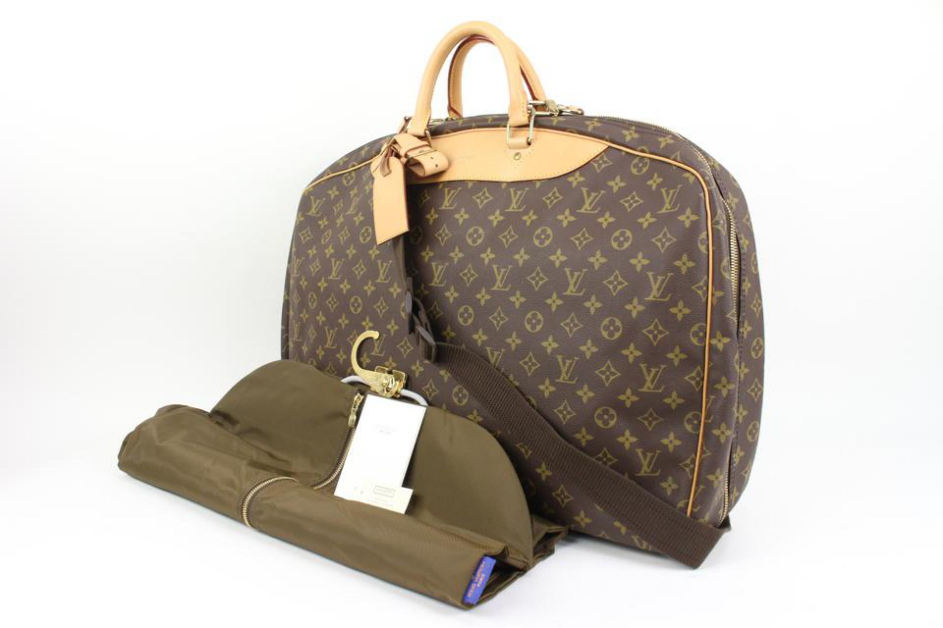 Louis Vuitton Monogram Alize 1 Poches Bandouliere Travel Garment Duffle Bag44lk4
Date Code/Serial Number: VI1926
Made In: France
Measurements: Length:  21