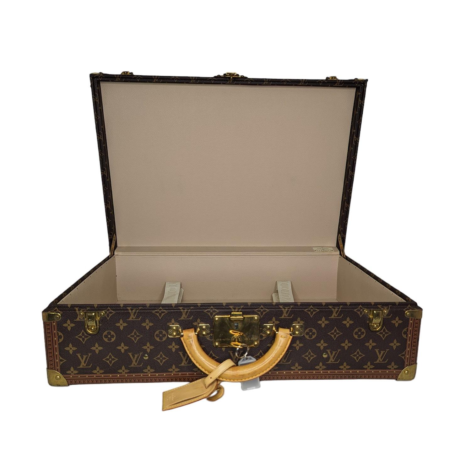 Louis Vuitton Monogram Alzer 60 Trunk Luggage For Sale 3