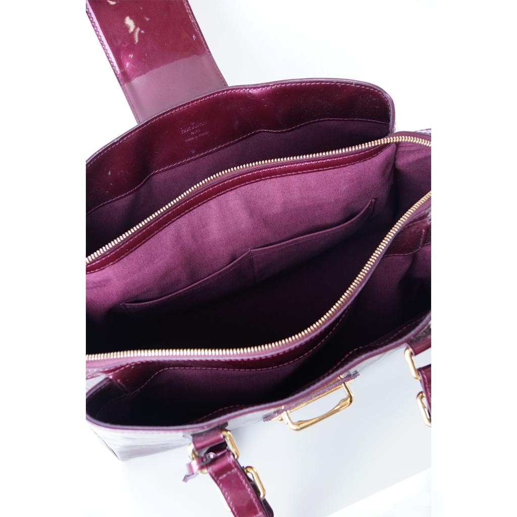 Louis Vuitton Monogram Amarante Vernis Melrose Avenue Bag  For Sale 3