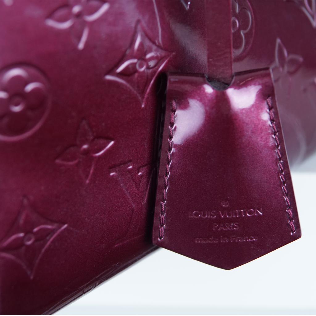 Black Louis Vuitton Monogram Amarante Vernis Melrose Avenue Bag  For Sale