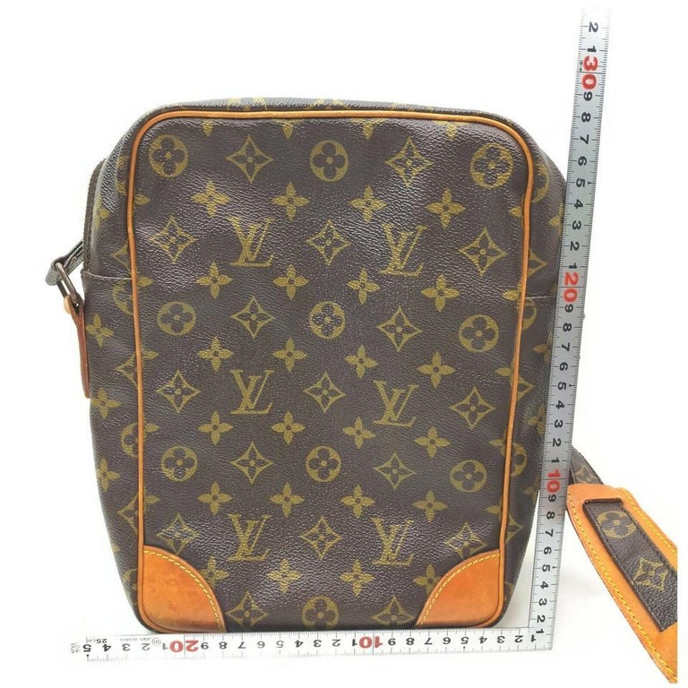 Louis Vuitton Monogram Amazon GM Crossbody Bag 855512 at 1stDibs