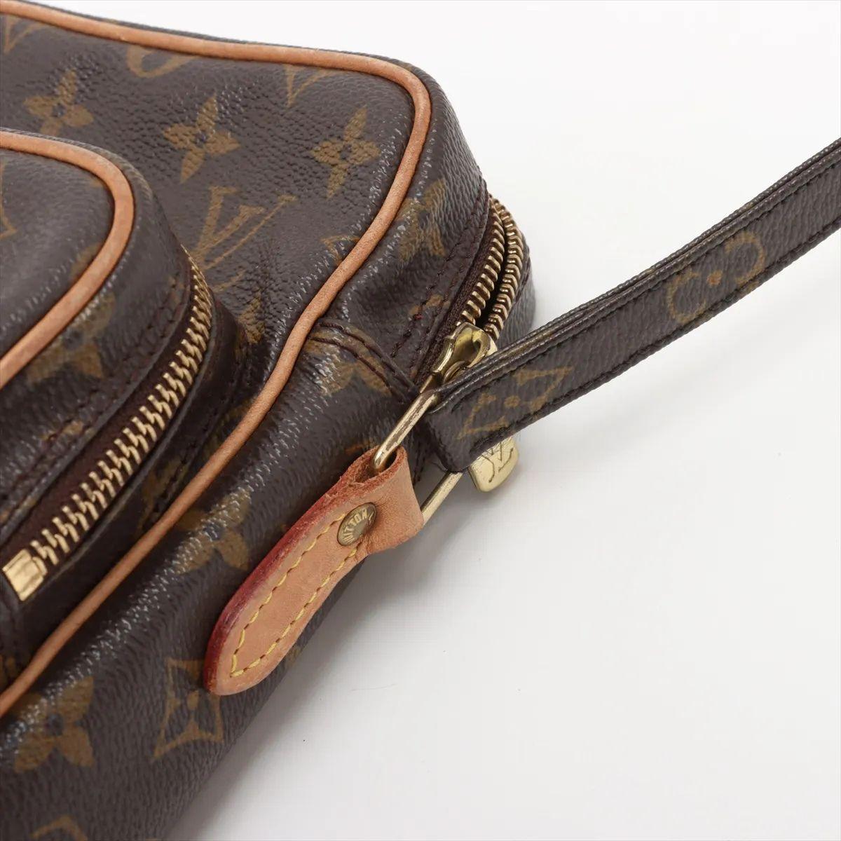 Louis Vuitton Monogram Amazone For Sale 7