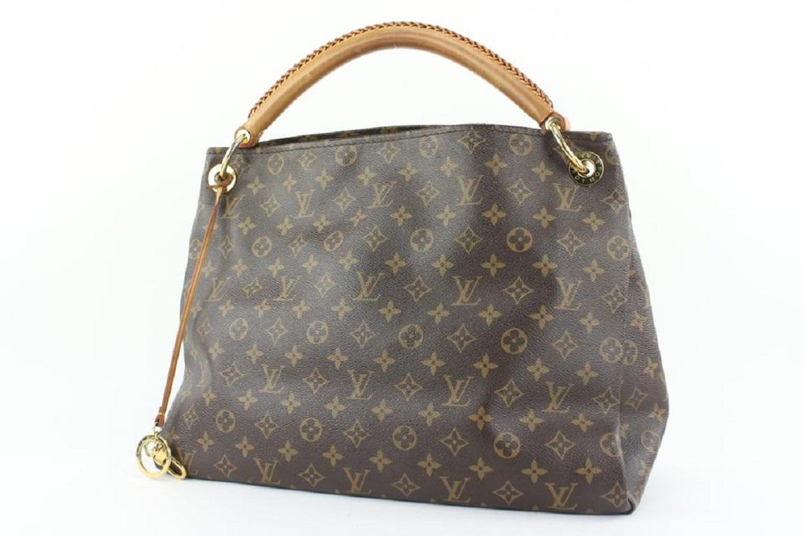 Louis Vuitton Montaigne Neige Empreinte Handbag With Dust Bag at 1stDibs