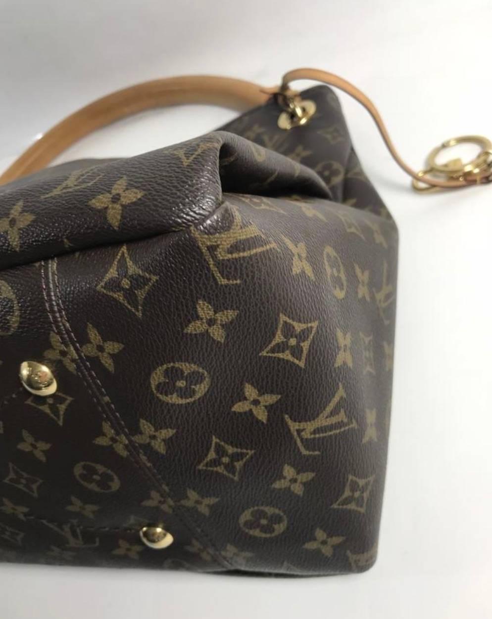 Louis Vuitton Monogram Artsy MM Hobo Hand Bag 3