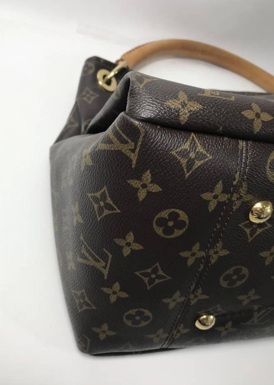 Louis Vuitton Monogram Artsy MM Hobo Hand Bag 4