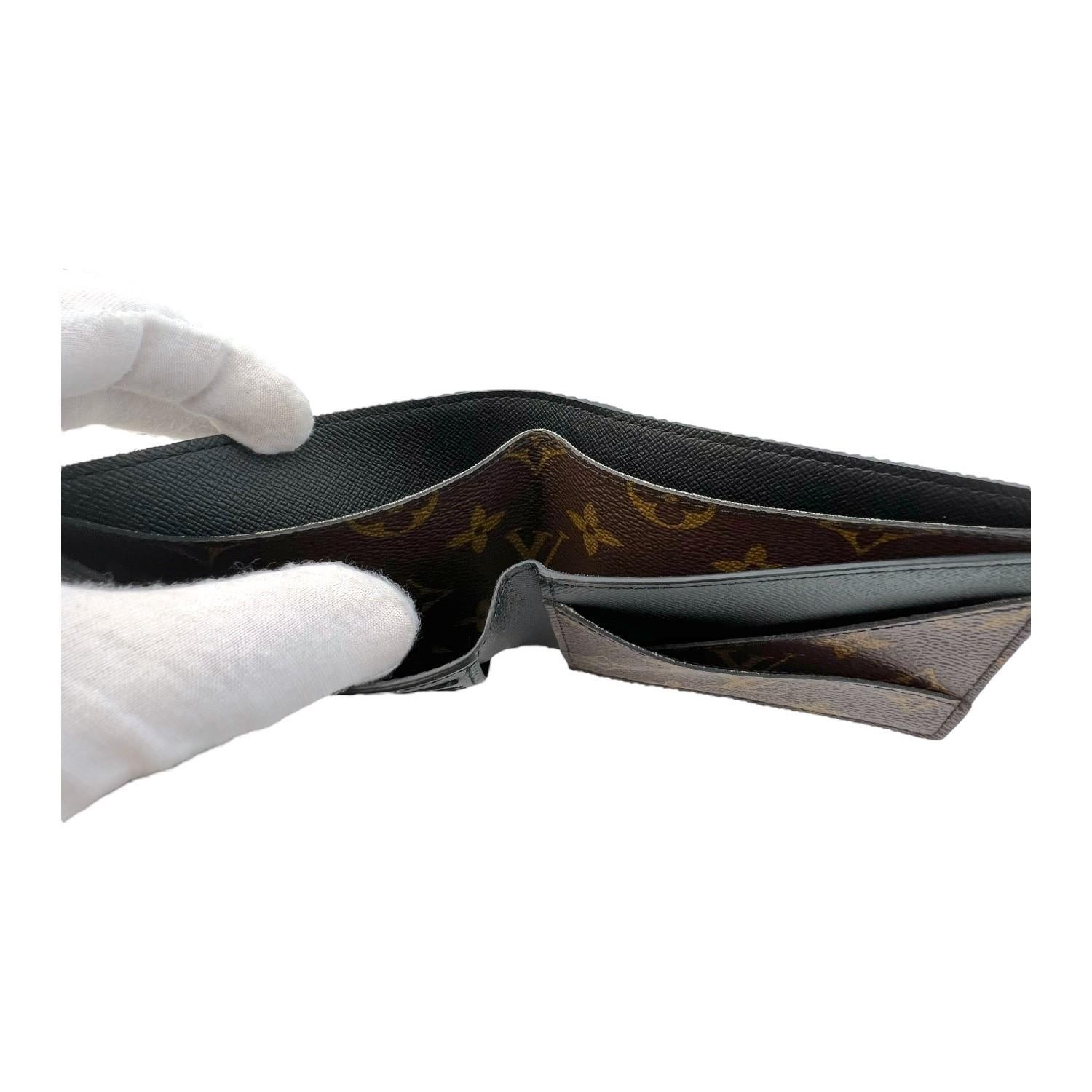 Louis Vuitton Monogram Bifold Wallet 2