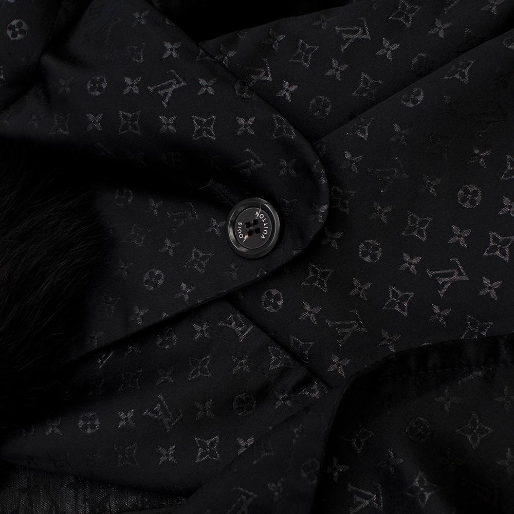 Women's or Men's Louis Vuitton Monogram Black Trench Coat with Fox Fur Collar - Size US 4