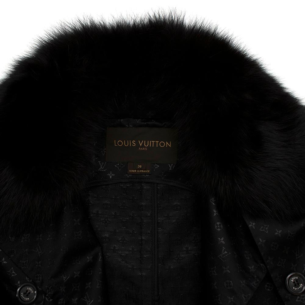 Women's or Men's Louis Vuitton Monogram Black Trench Coat with Fox Fur Collar - Size US 4