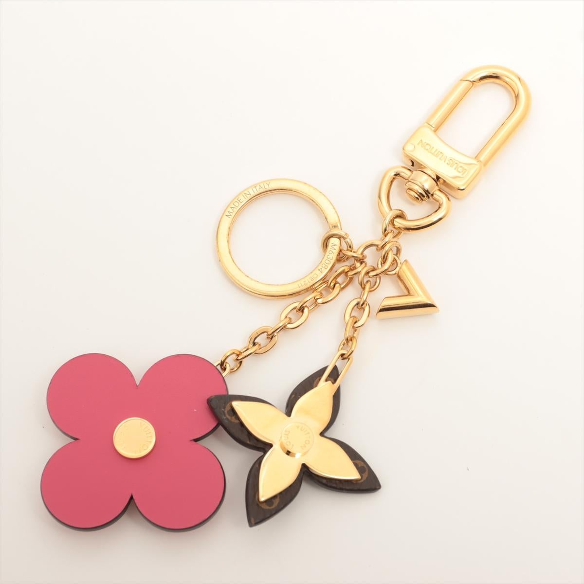 Louis Vuitton Monogram Blooming Flowers Bag Charm In Good Condition For Sale In Indianapolis, IN