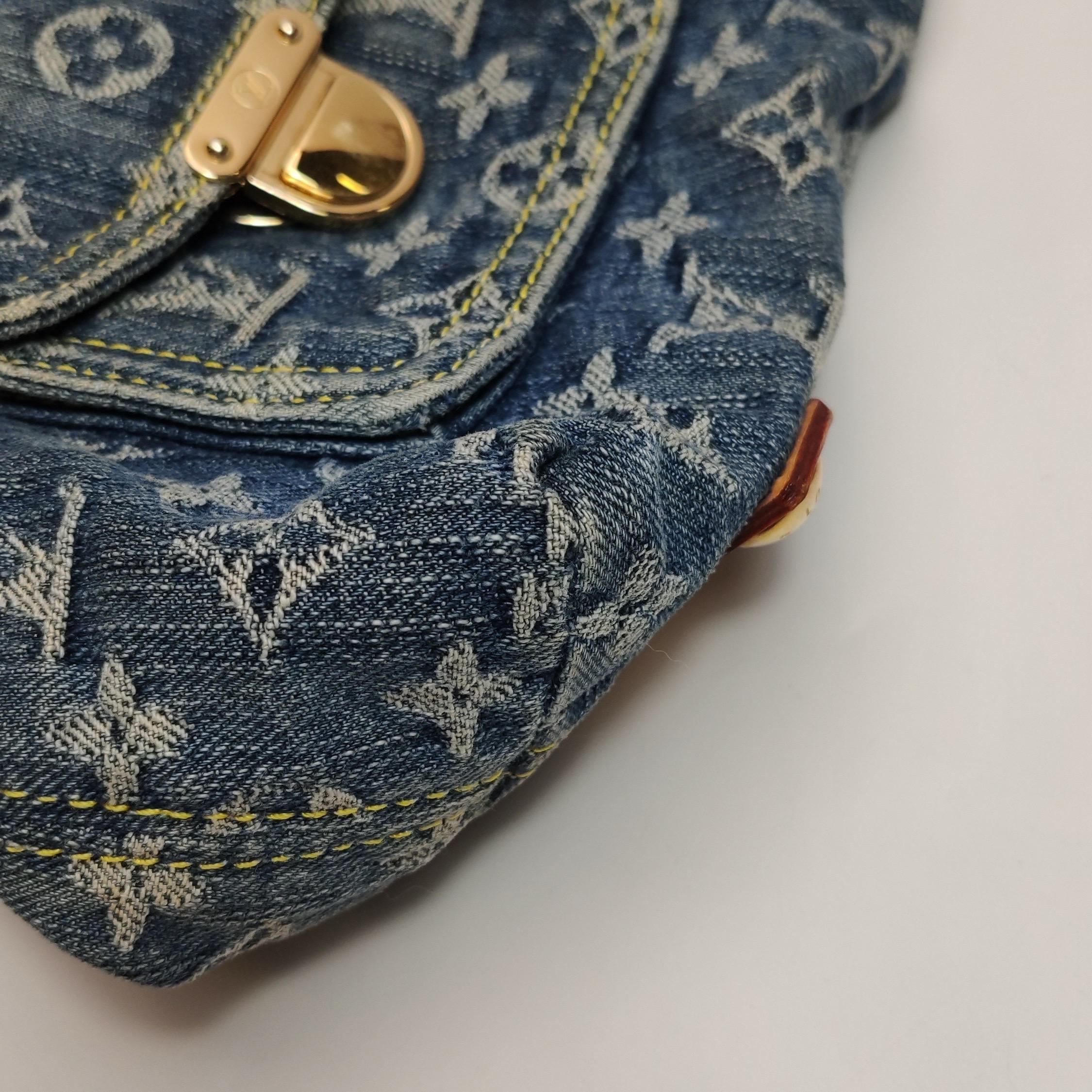 Louis Vuitton Monogram Blue Denim Baggy GM Large Shoulder Bag For Sale 9