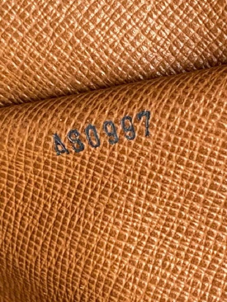 Louis Vuitton Boulogne Brown Cloth ref.322797 - Joli Closet
