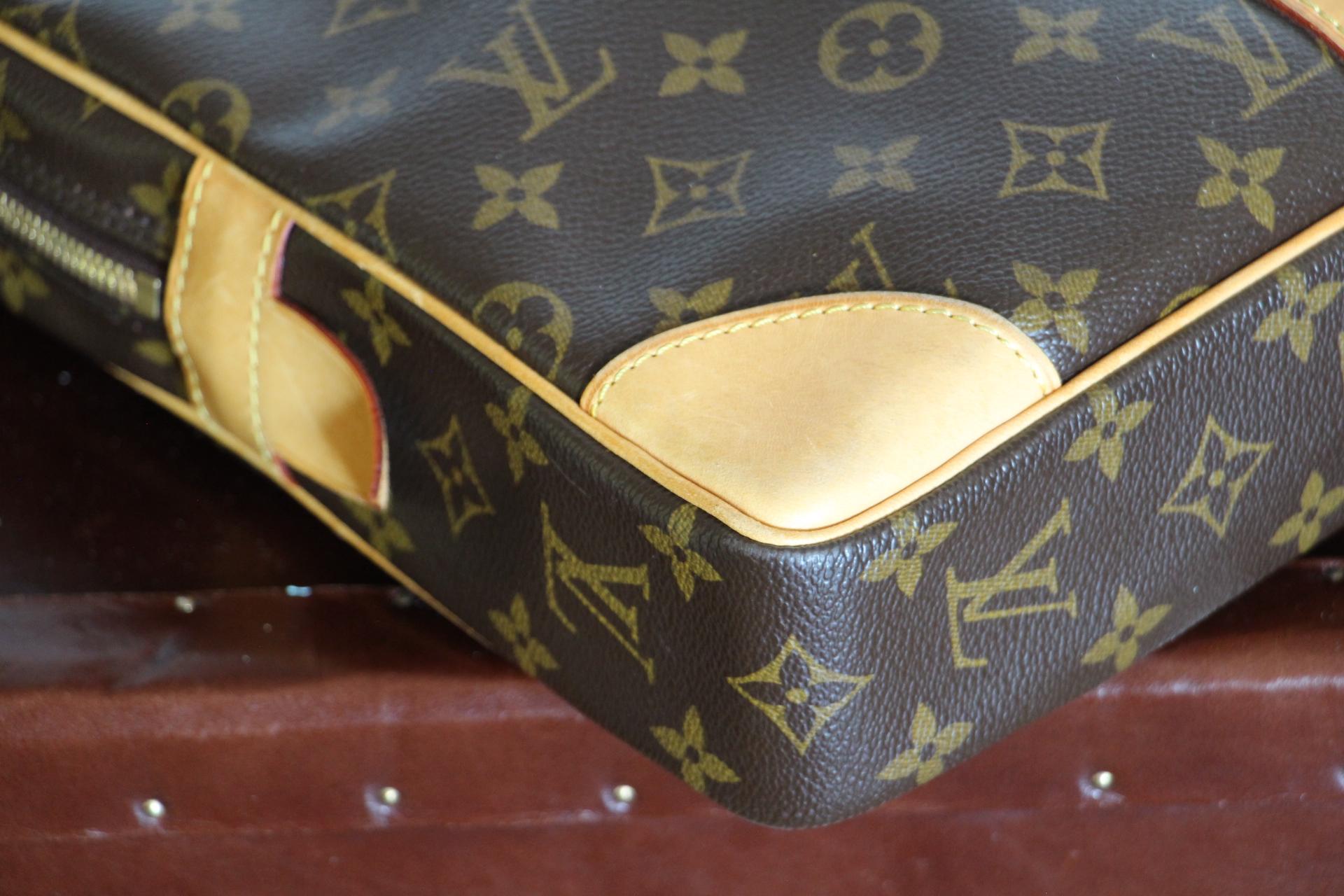 Louis Vuitton Monogram Briefcase Business Bag  For Sale 6