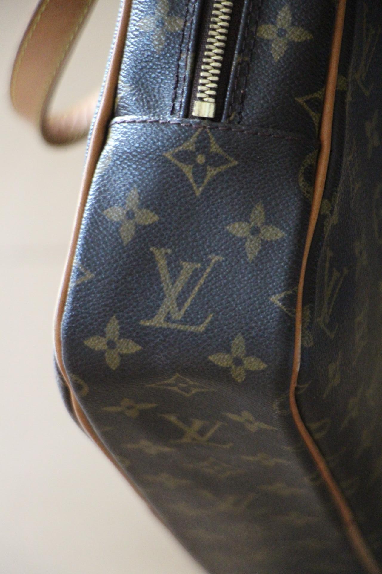 Louis Vuitton Monogram Briefcase Business Bag  For Sale 1