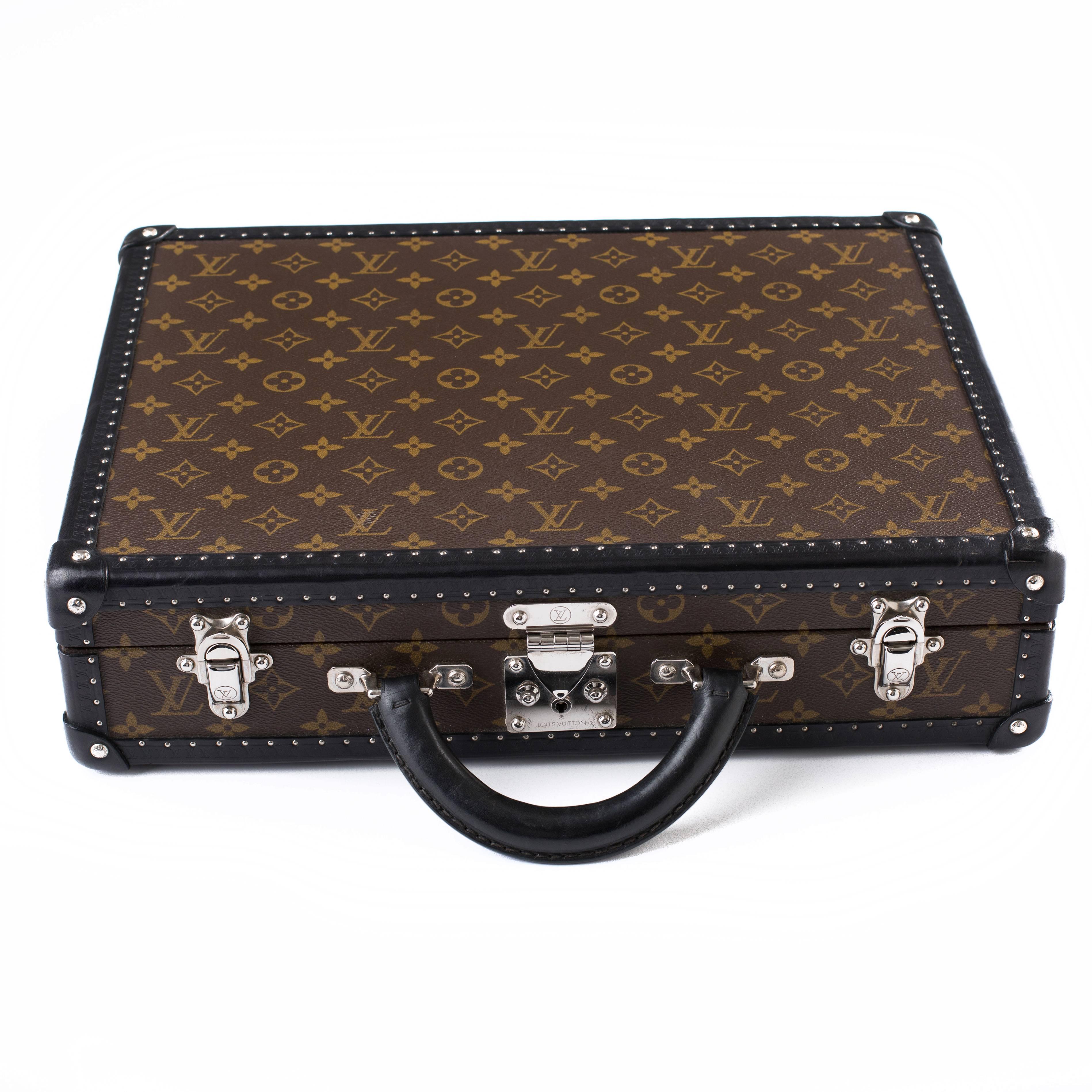 Louis Vuitton Monogram Briefcase with Black Edging In Good Condition In Double Bay, NSW