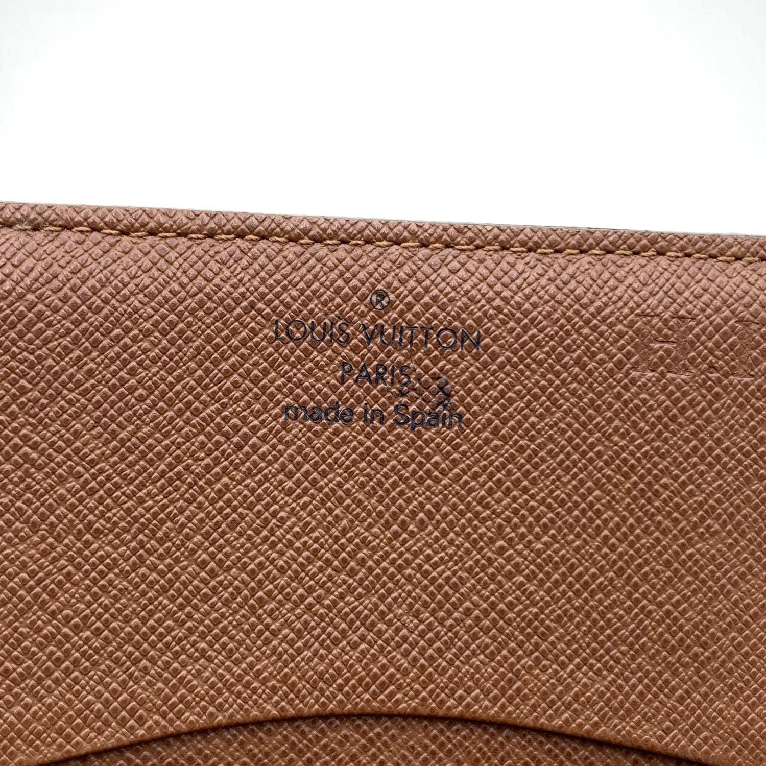 Louis Vuitton Monogram Brown Canvas Business Card Holder Wallet For Sale 2