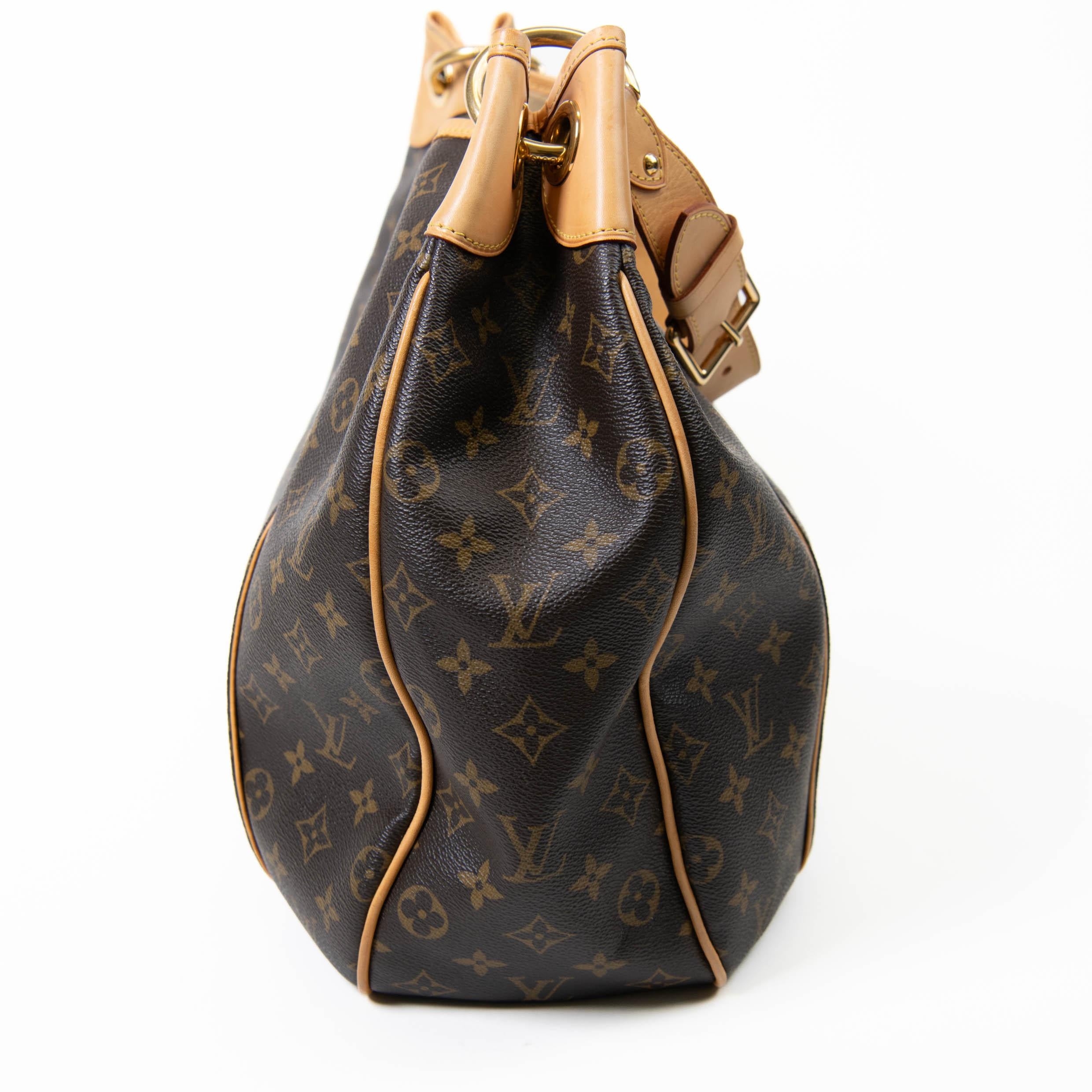 Women's or Men's Louis Vuitton Monogram Brown Canvas Galliera GM Bag For Sale