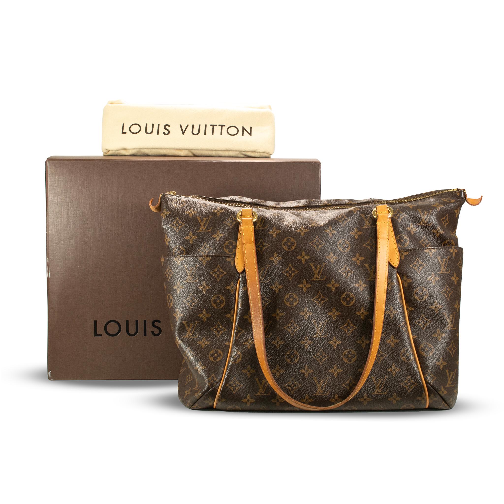 Louis Vuitton Monogram Brown Canvas M56689 Totally MM Shoulder Tote Bag en vente 4