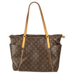 Louis Vuitton Monogram Brown Canvas M56689 Totally MM Shoulder Tote Bag
