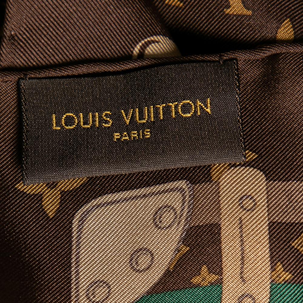 Louis Vuitton Monogram Brown Trunks Silk Square Scarf In Excellent Condition In Dubai, Al Qouz 2
