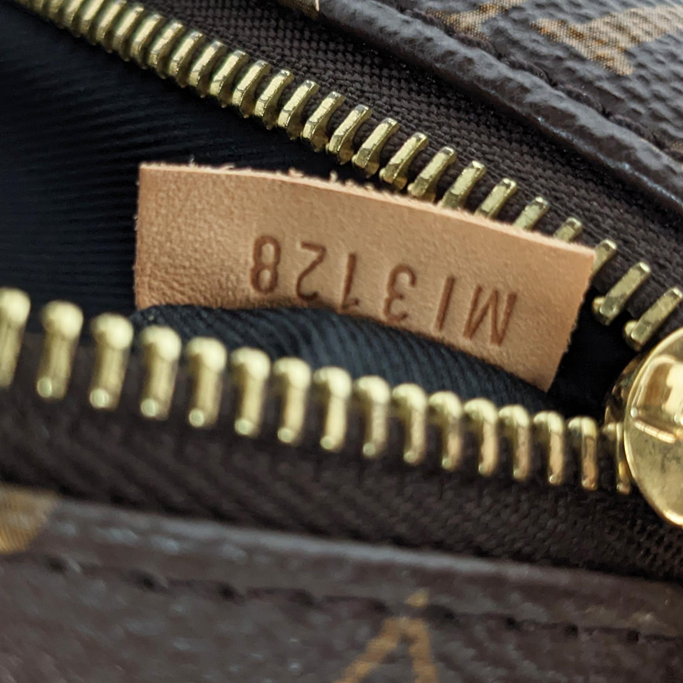Louis Vuitton Monogram Bumbag Belt Bag In Good Condition In Denver, CO