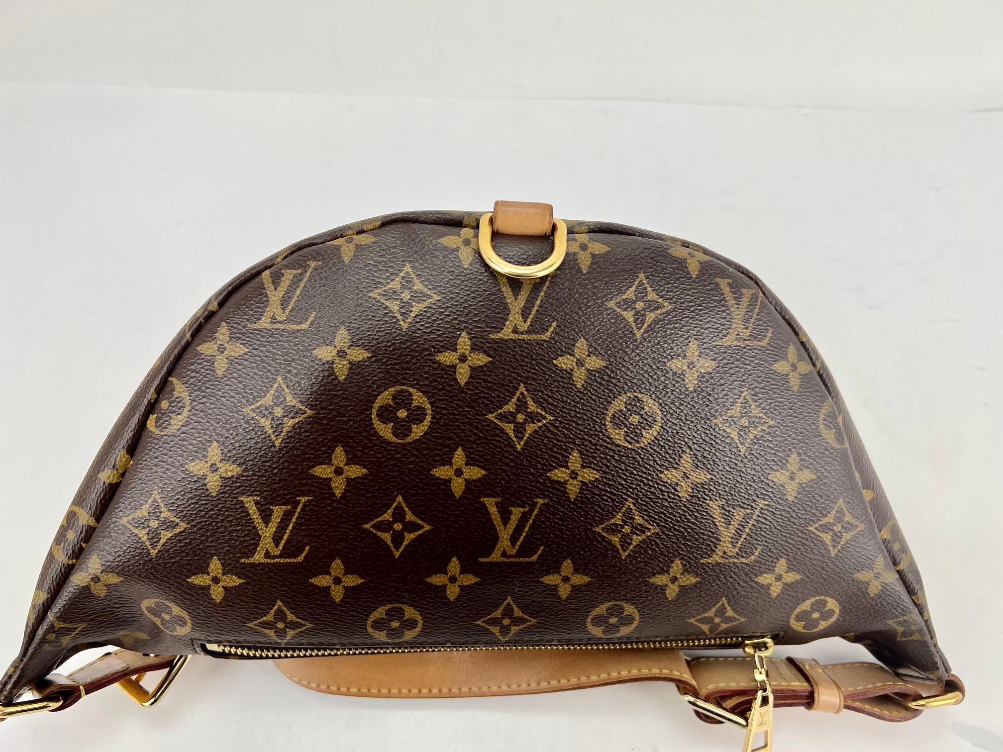 Women's or Men's Louis Vuitton Monogram Bumbag Fanny Pack Belt Bag Crossbody