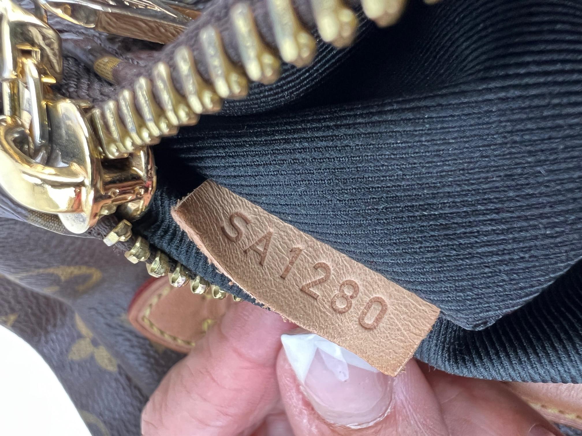 Louis Vuitton Monogram Bumbag Fanny Pack Belt Bag Crossbody 3