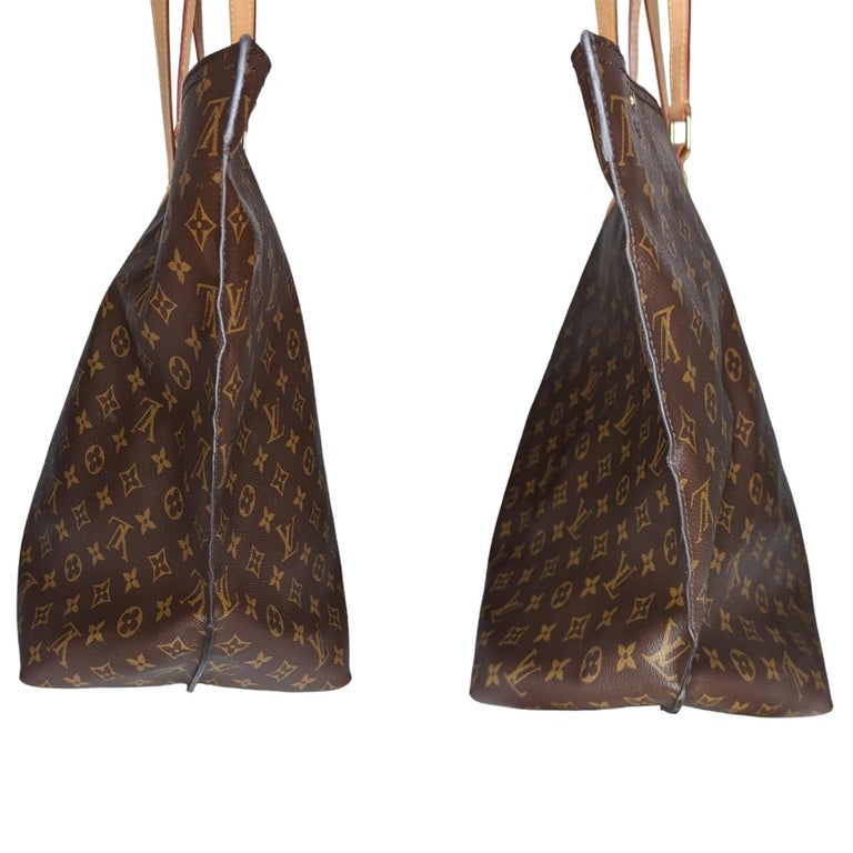 Women's or Men's Louis Vuitton Monogram Canvas All-In Tote For Sale