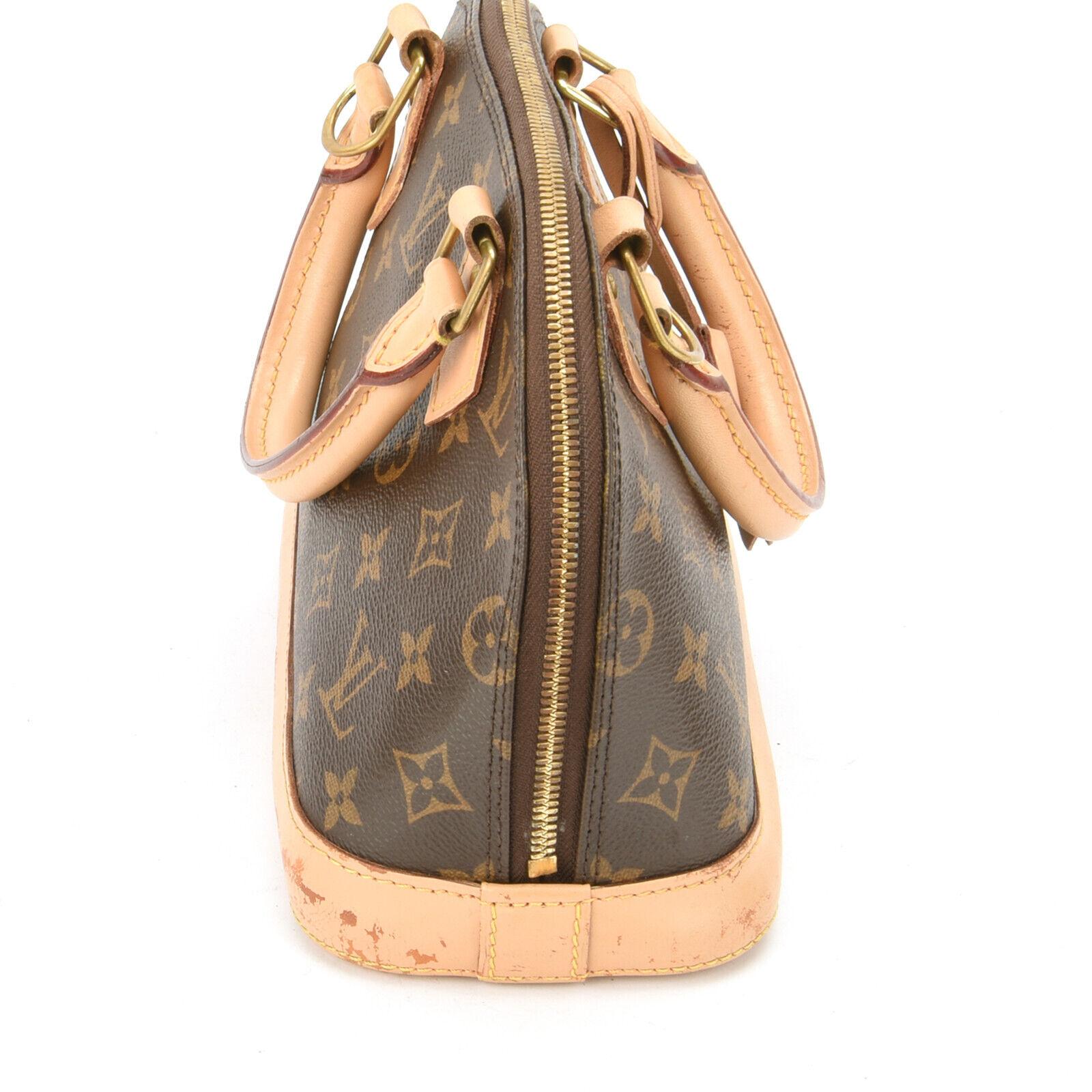 Women's Louis Vuitton Monogram Canvas Alma BB Bag (Pre Loved) For Sale
