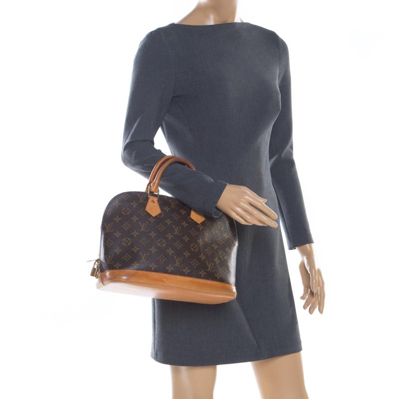 Out of all the irresistible handbags from Louis Vuitton, the Alma is the most structured one. First introduced in 1934 by Gaston-Louis Vuitton, the Alma is a classic that has received love from icons like Jackie O and Audrey Hepburn. This piece