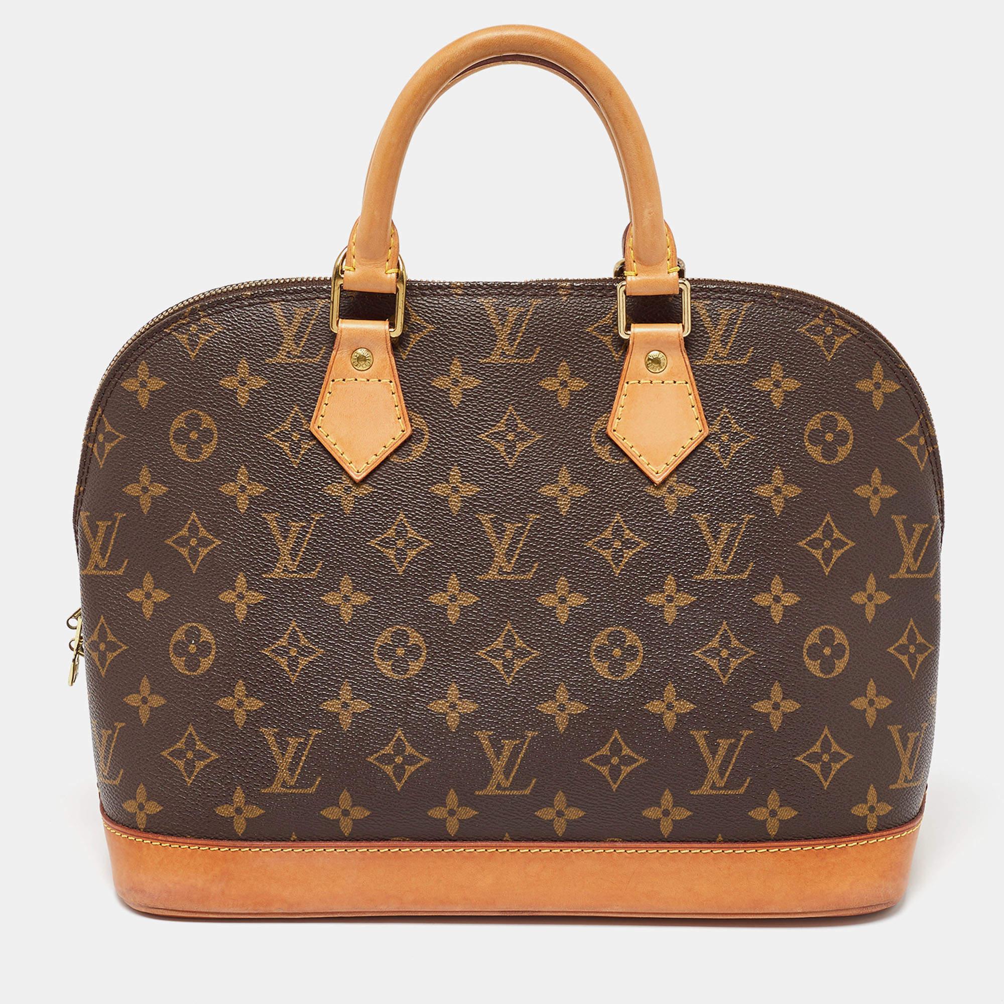 Louis Vuitton Monogram Canvas Alma PM Bag In Good Condition In Dubai, Al Qouz 2