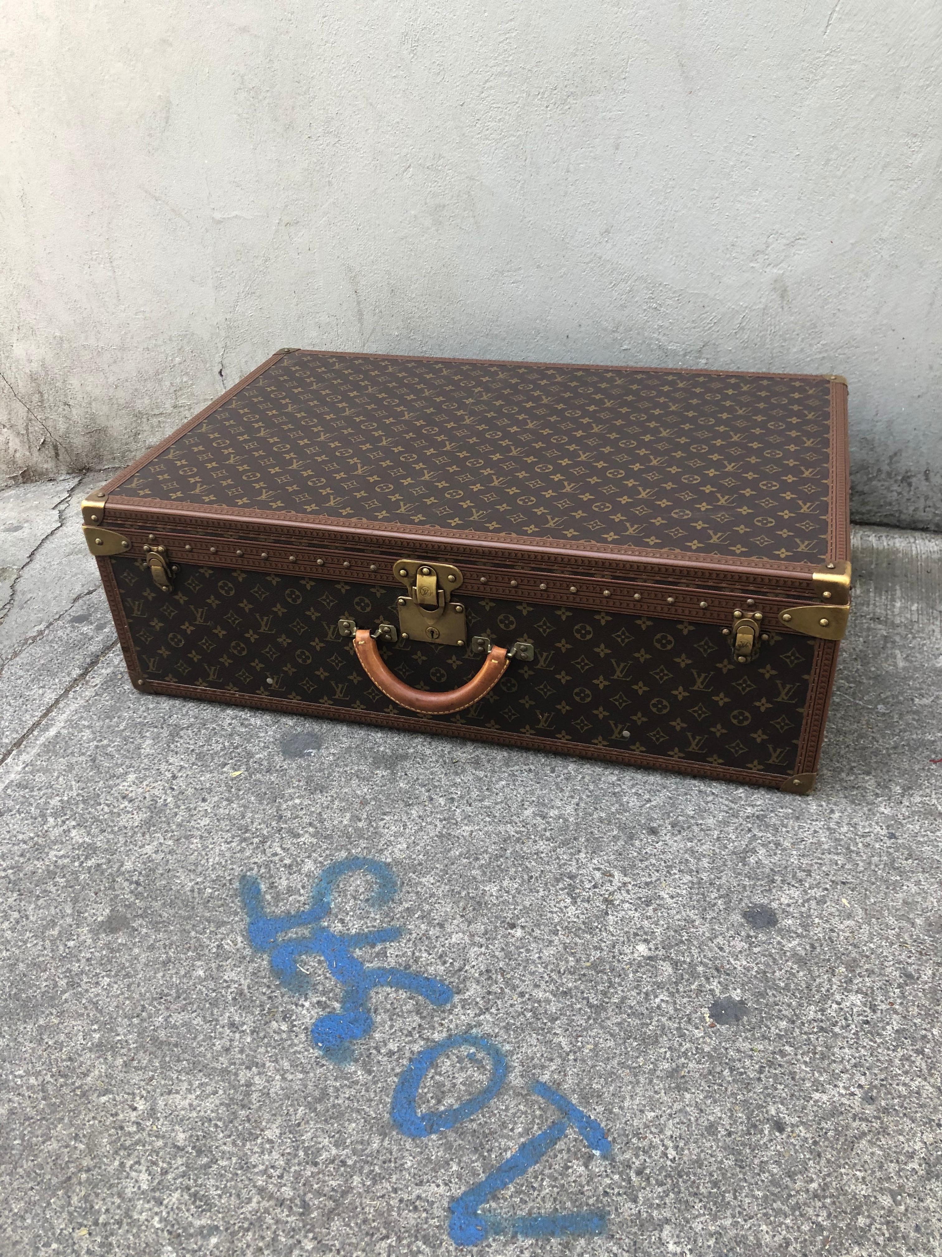 Louis Vuitton Monogram Canvas 