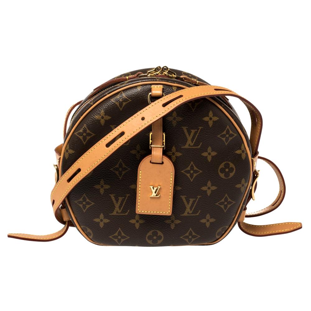 Louis Vuitton - Empreinte Boite Chapeau Souple Black Round Crossbody at  1stDibs