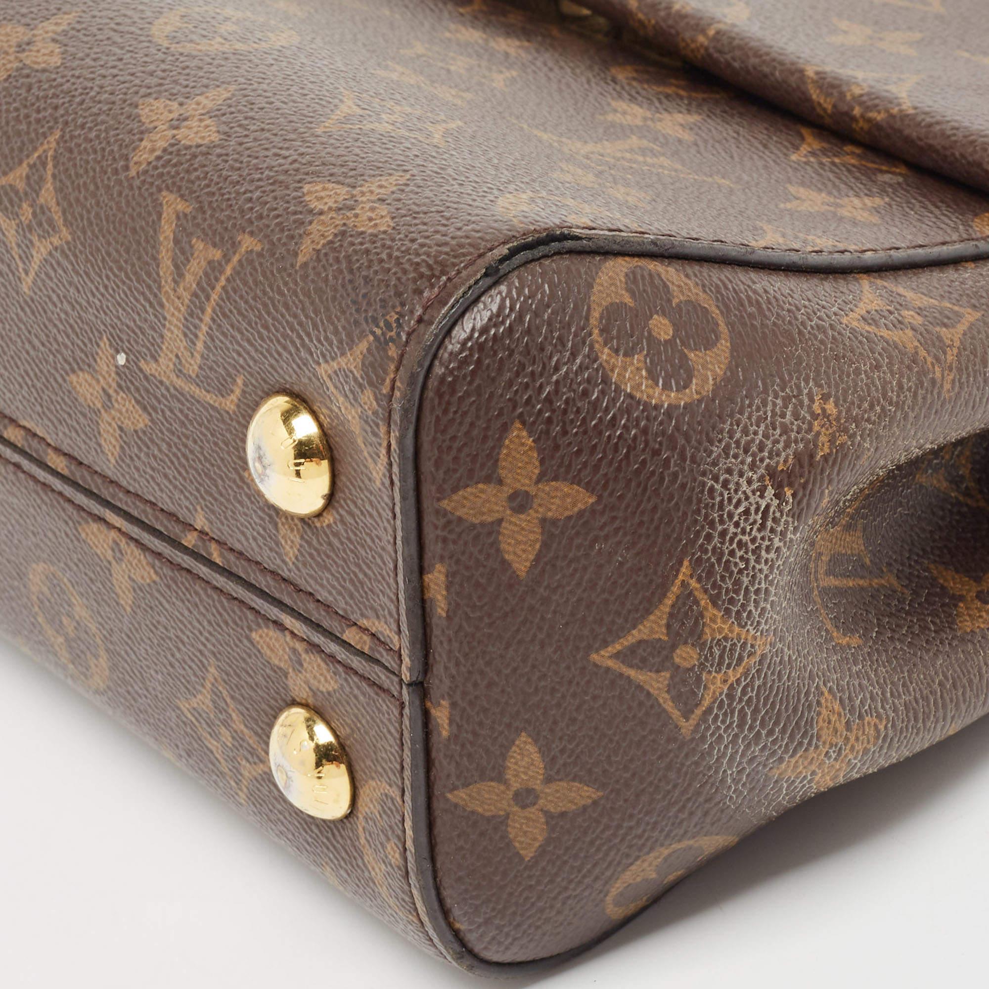Louis Vuitton Cluny BB Tasche aus Segeltuch und Leder mit Monogramm und Leder 7