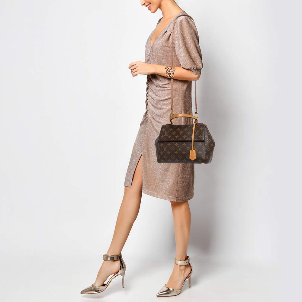 Louis Vuitton Monogram Canvas and Leather Cluny BB Bag In Good Condition In Dubai, Al Qouz 2