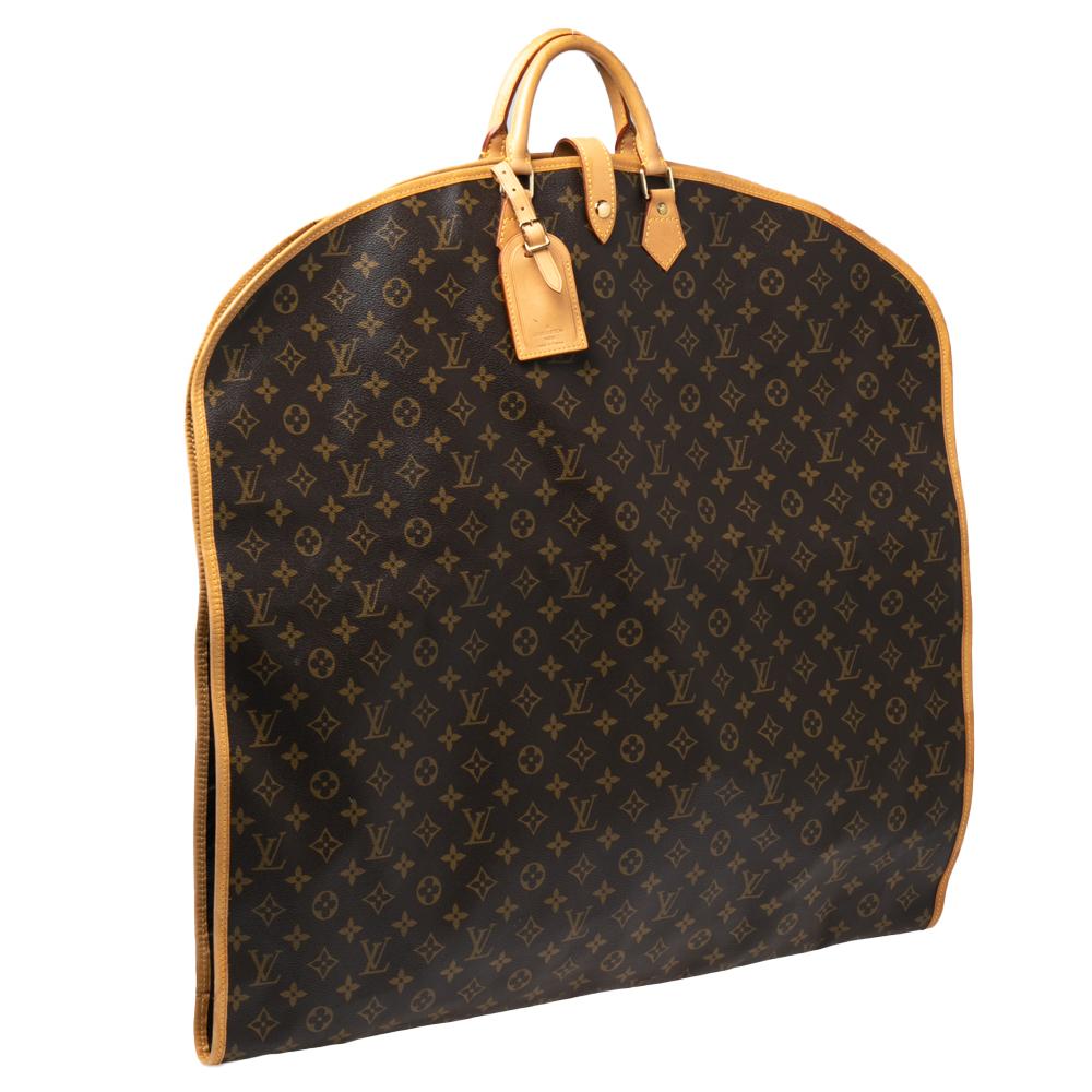Louis Vuitton Monogram Canvas and Leather Garment Cover In Good Condition In Dubai, Al Qouz 2