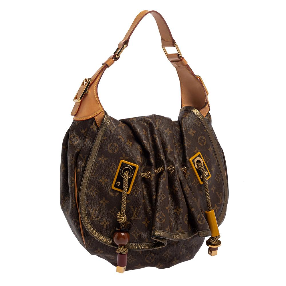 Louis Vuitton Monogram Canvas and Leather Limited Edition Kalahari GM Bag In Good Condition In Dubai, Al Qouz 2