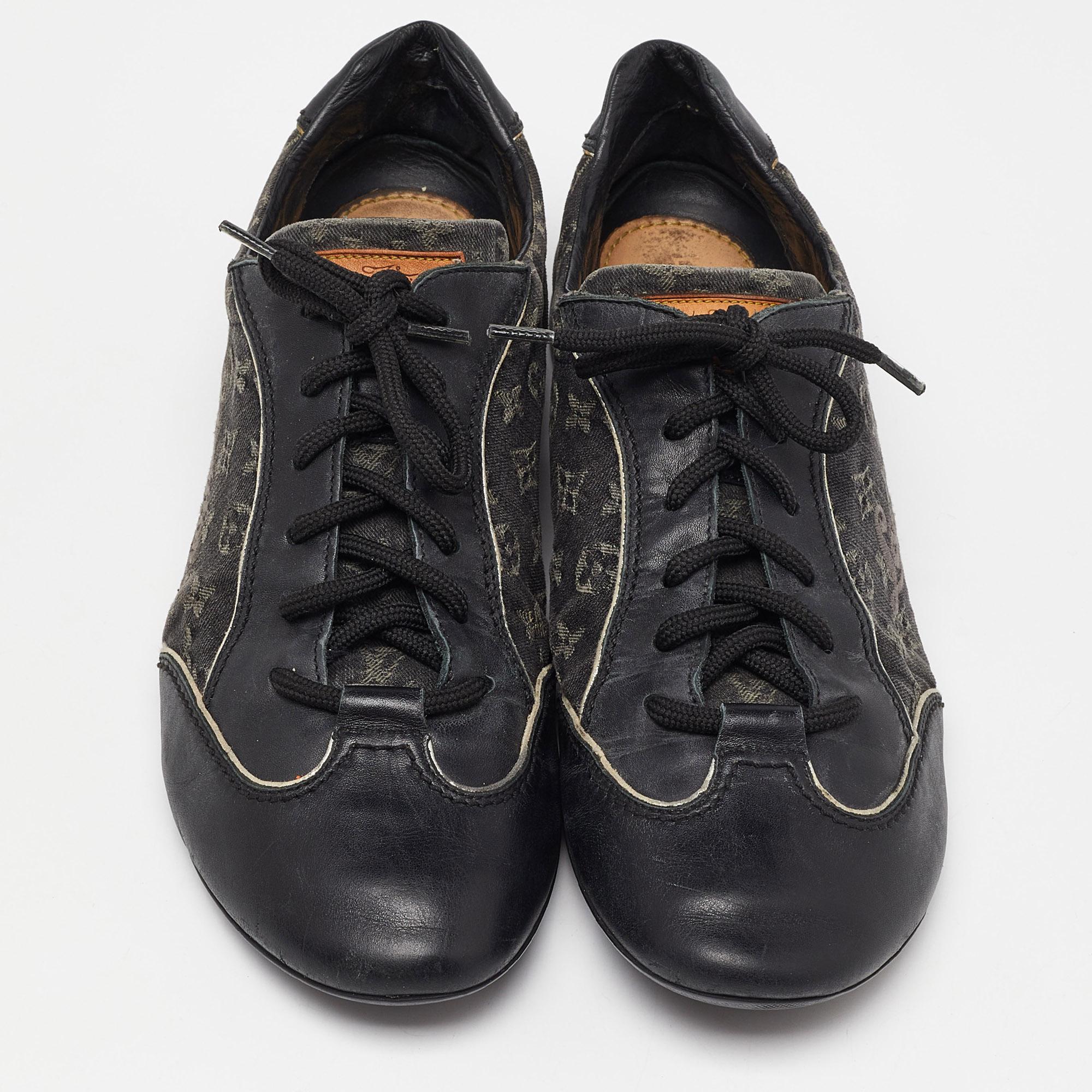 Black Louis Vuitton Monogram Canvas and Leather Low Top Sneakers Size 40