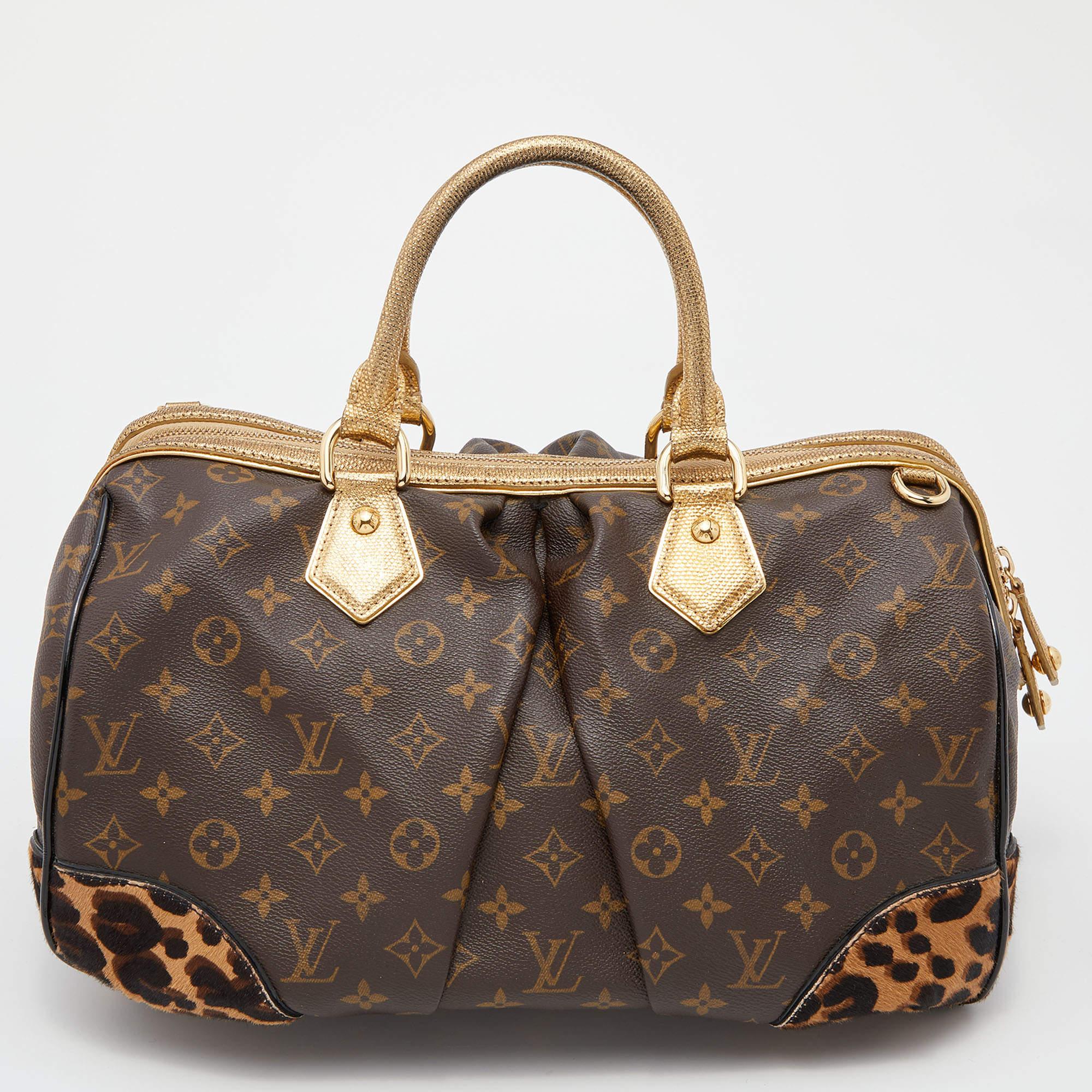 Stylish and durable, this limited edition Stephen Sprouse bag from Louis Vuitton is a must-have in your closet! Crafted from signature monogram canvas and Leopard print calf hair, the bag features dual handles and protective metal feet at the