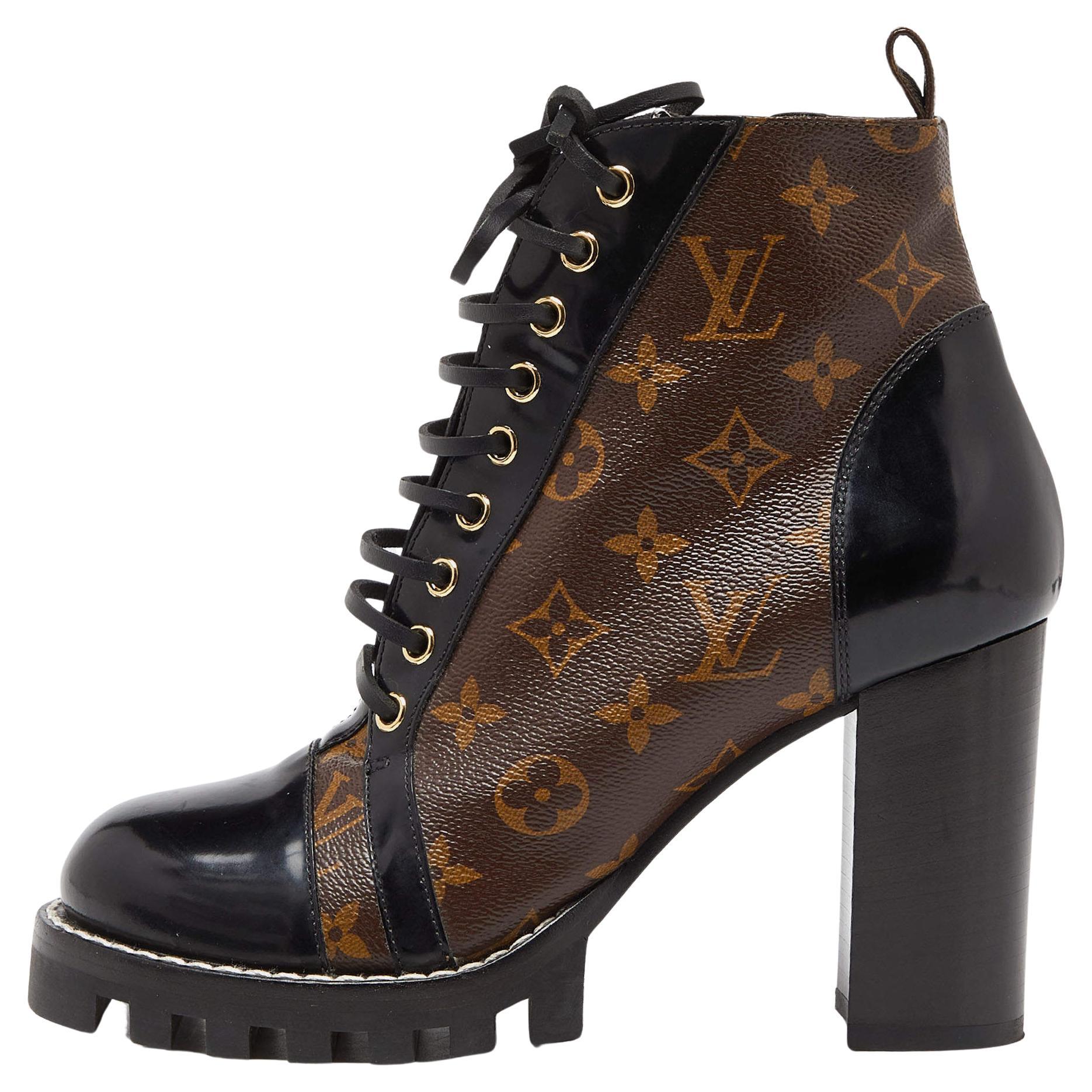 Louis Vuitton Monogram Canvas And Patent Leather Star Trail Ankle Boot Size 40 For Sale