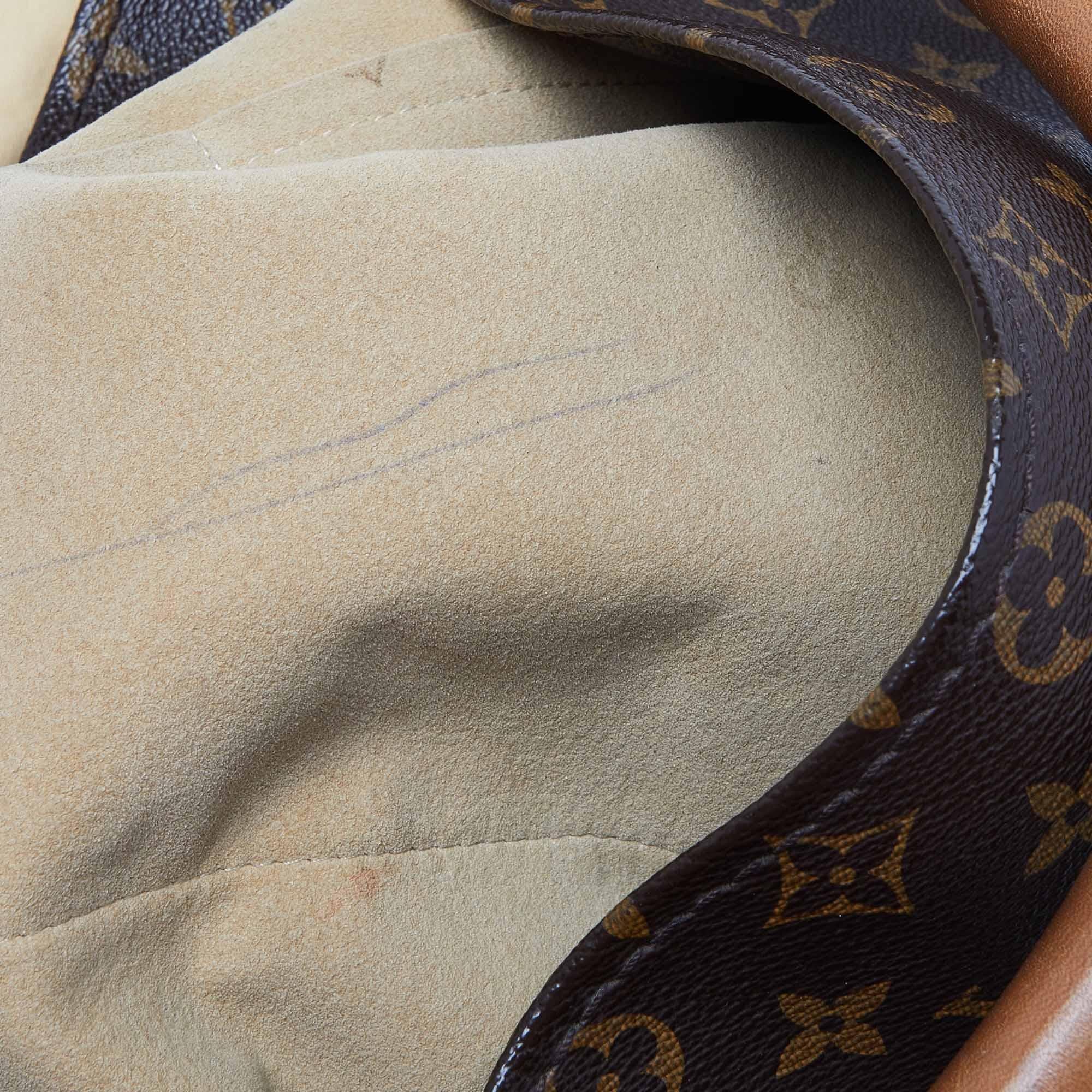 Louis Vuitton Monogram Canvas Artsy GM Bag 2