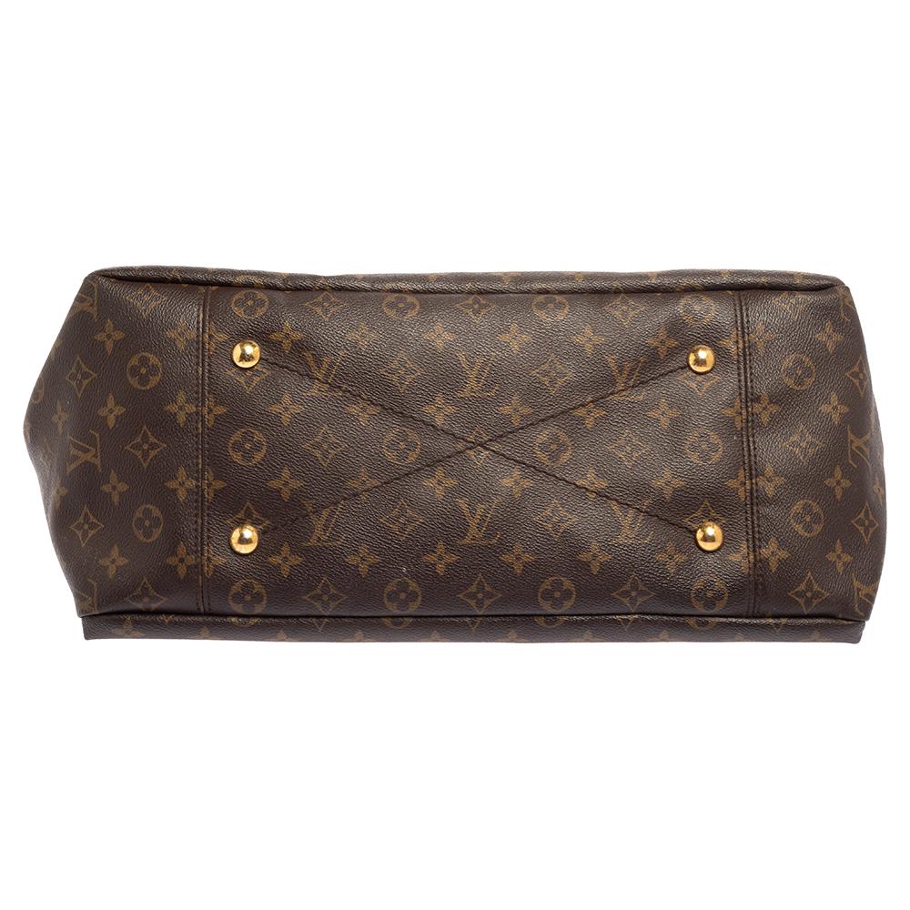 Women's Louis Vuitton Monogram Canvas Artsy MM Bag