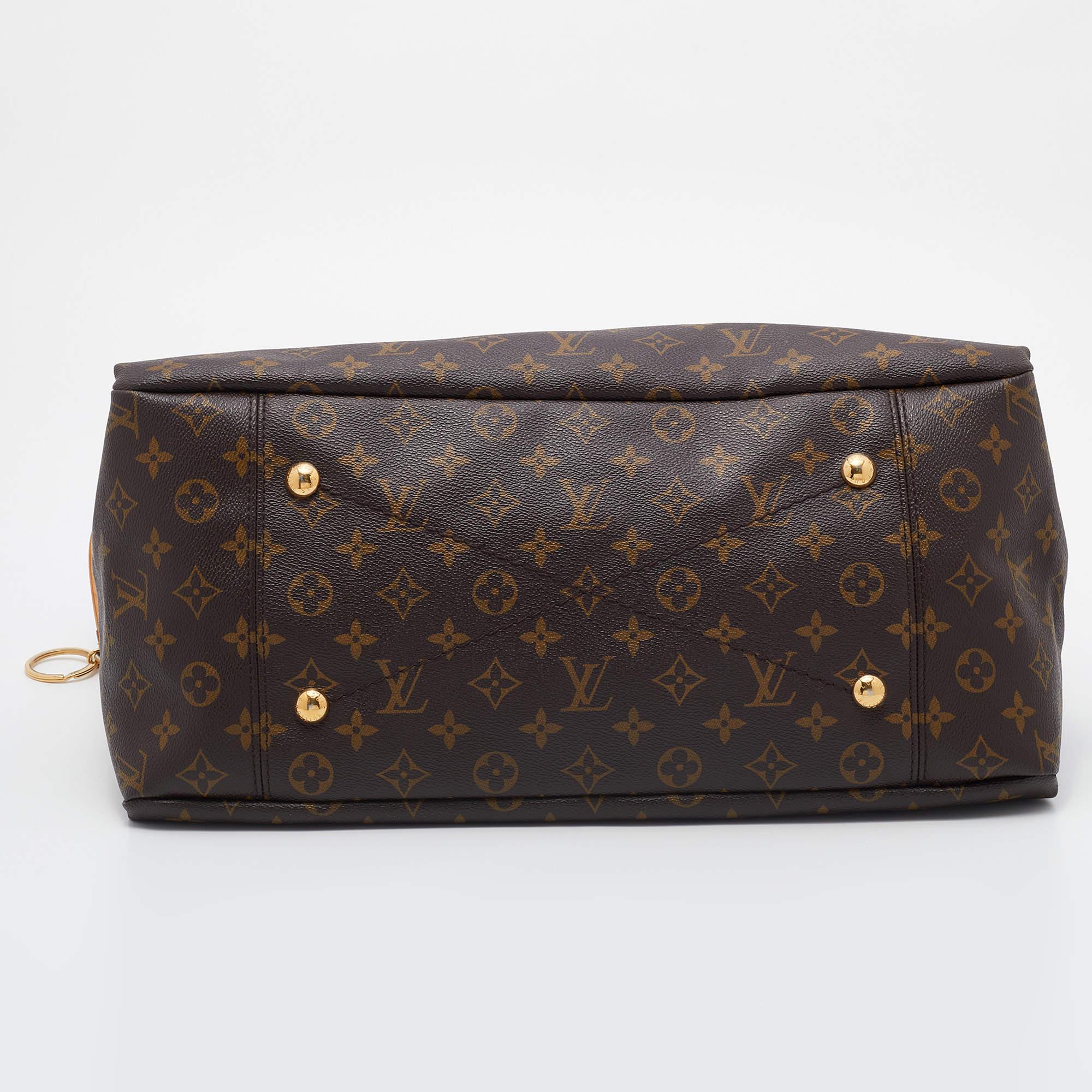 Louis Vuitton Monogram Canvas Artsy MM Bag at 1stDibs