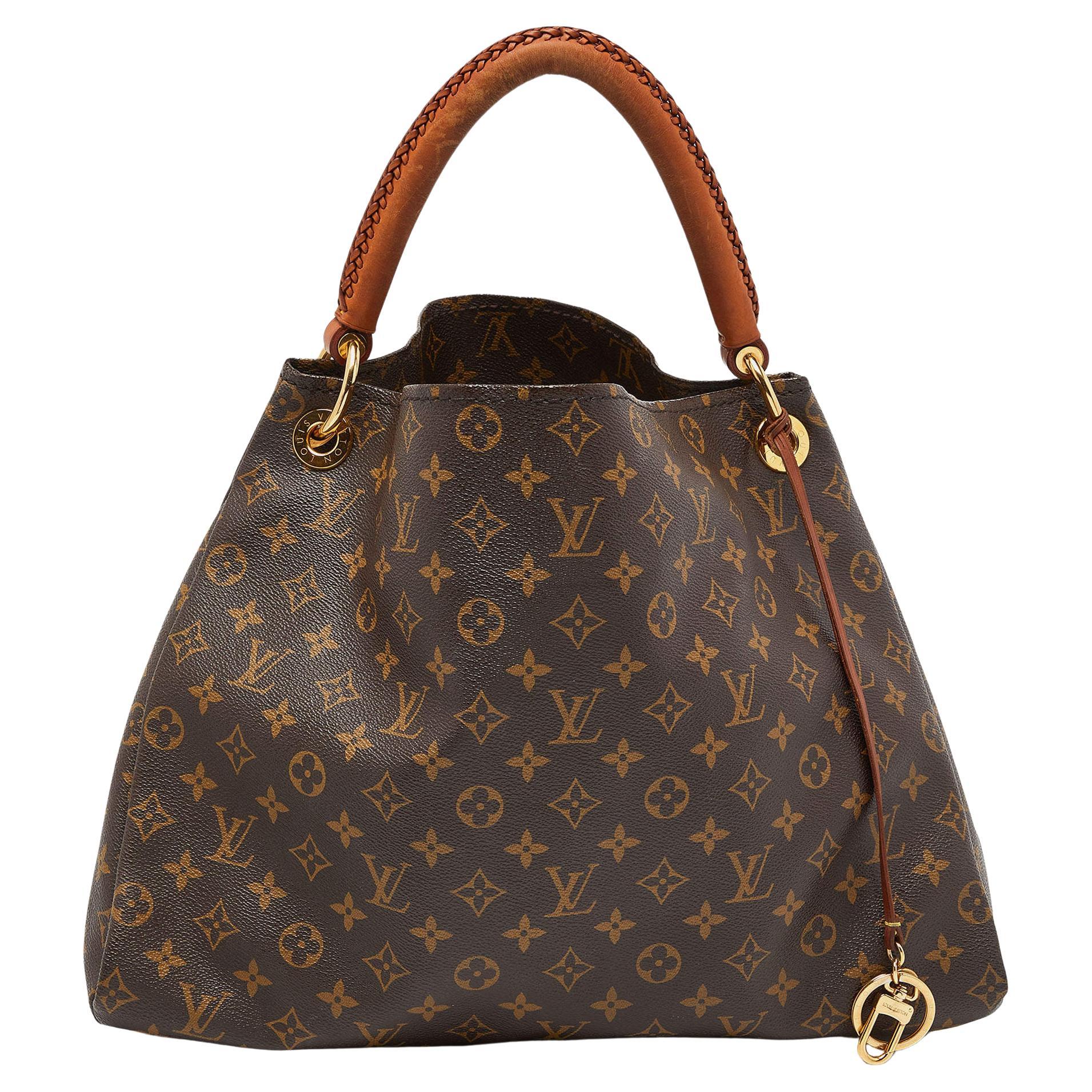 Louis Vuitton Black Leather Artsy MM at 1stDibs