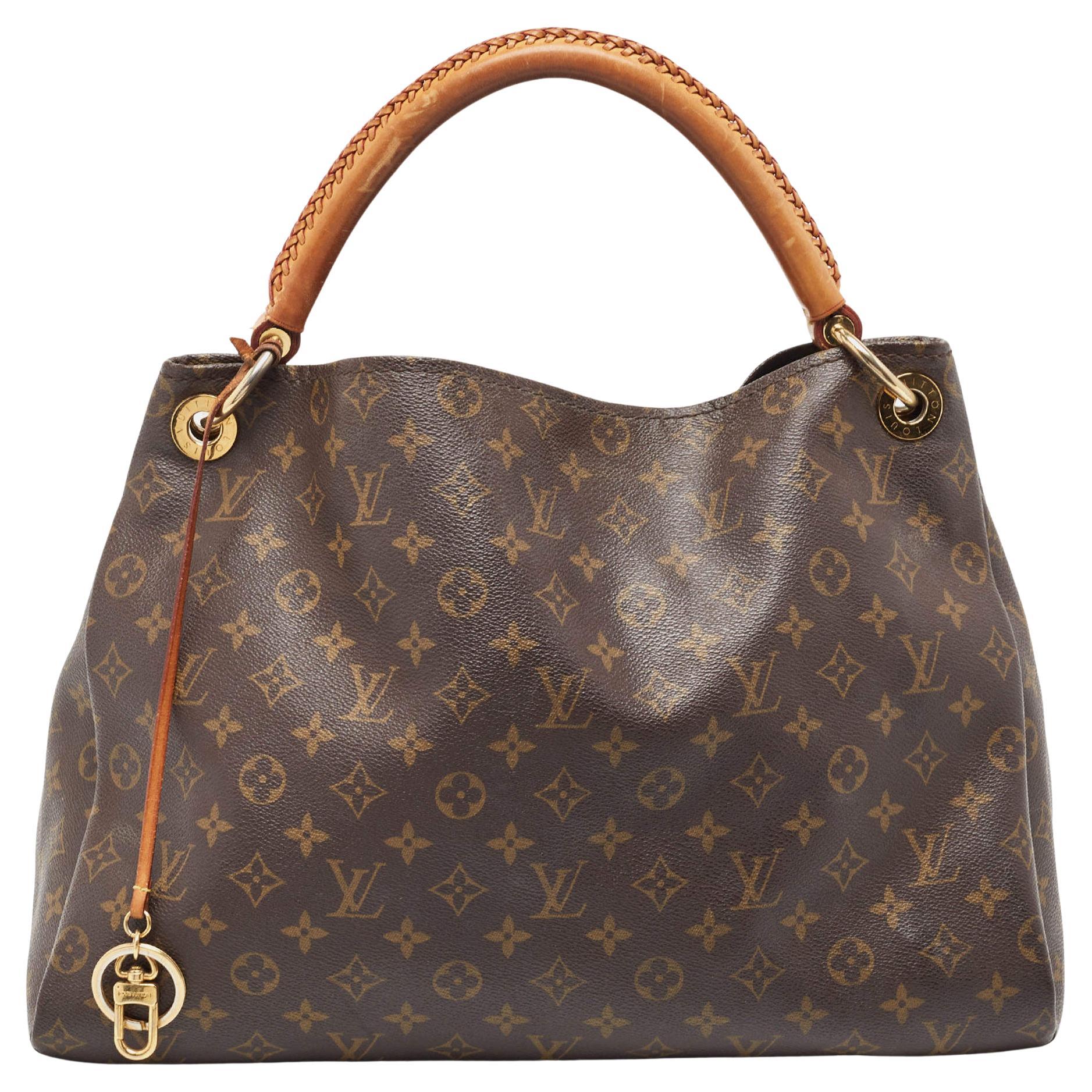 What size is the Louis Vuitton Artsy bag?