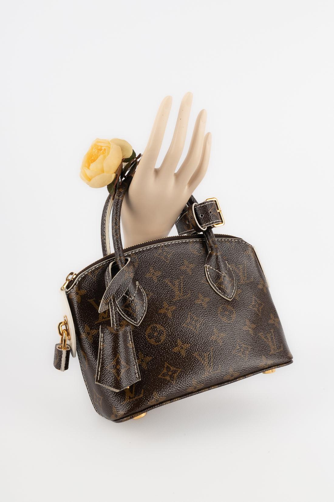 Louis Vuitton Borsa in tela Monogram 'Lock It BB', 2011-2012 in vendita 8
