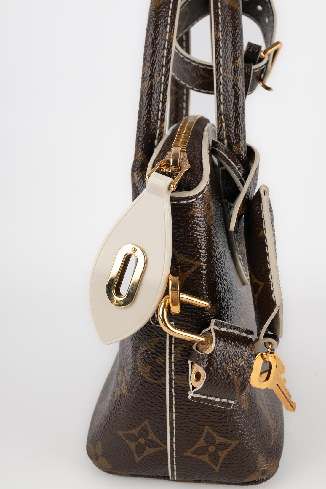 Louis Vuitton Borsa in tela Monogram 'Lock It BB', 2011-2012 in vendita 2